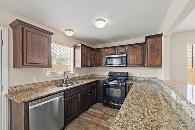 Building Photo - 21826 Siberian Elm Ln