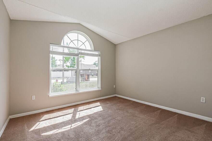 Building Photo - 3837 Cinnamon Fern Loop