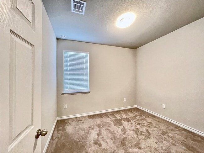 Building Photo - 7628 Leitrim Wy