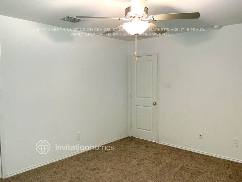 Building Photo - 10527 Sewell Cir