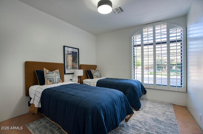 Building Photo - 7747 E Monica Dr