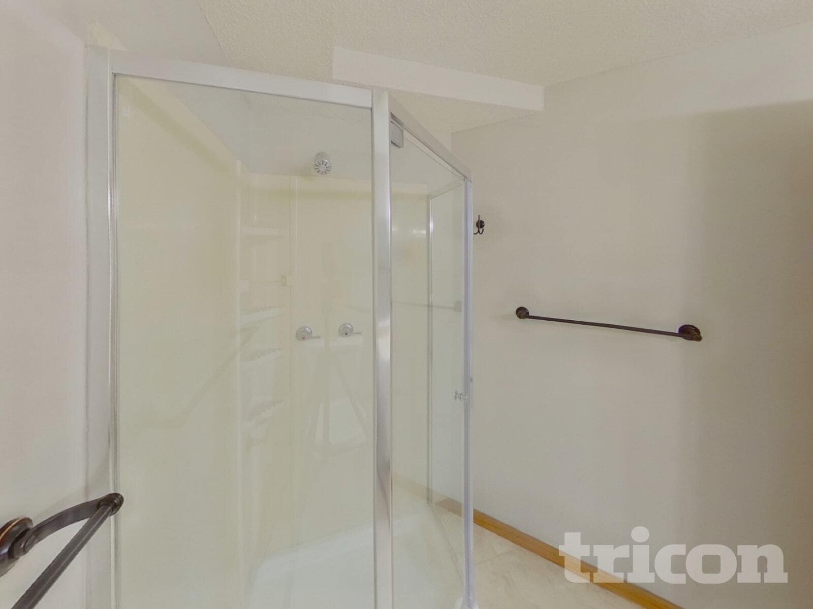 Building Photo - 17295 Hibiscus Ave