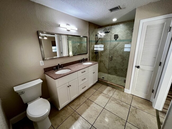 Building Photo - 3/2 in Winter Park, FL