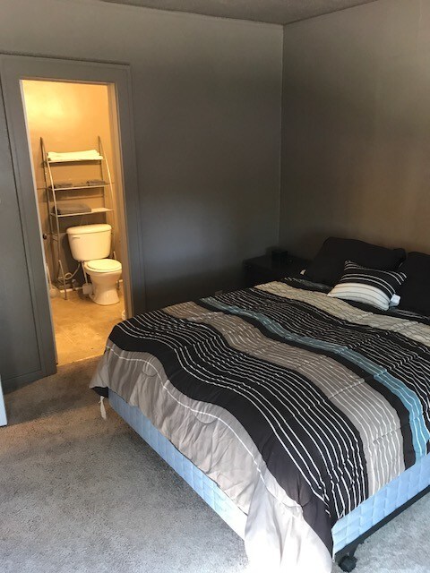 Building Photo - 408 W Luckey St