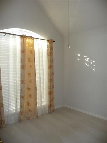 Building Photo - 715 Wheaton Ct