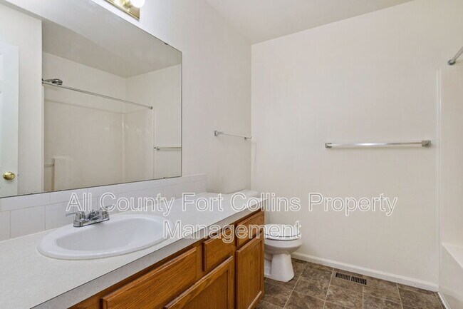 Building Photo - 6608 Kevin Dr