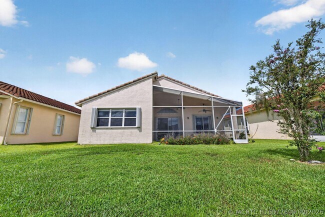 Building Photo - 309 NW Toscane Tr