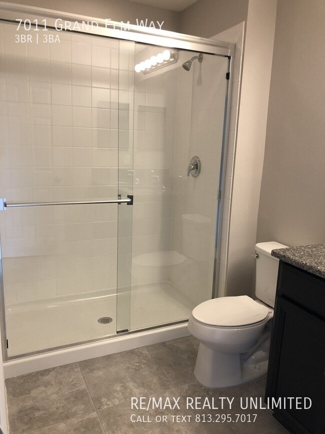 Building Photo - 7011 Grand Elm Dr