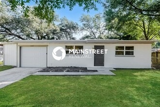 Building Photo - 3 Bedroom Pet-Friendly Home in TAMPA, FL with Main Street Renewal