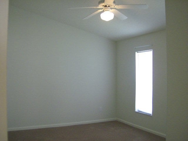 Building Photo - Weston Hills Gated Pool Community