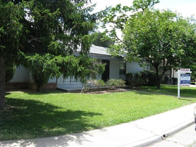 Building Photo - 6017 40th St