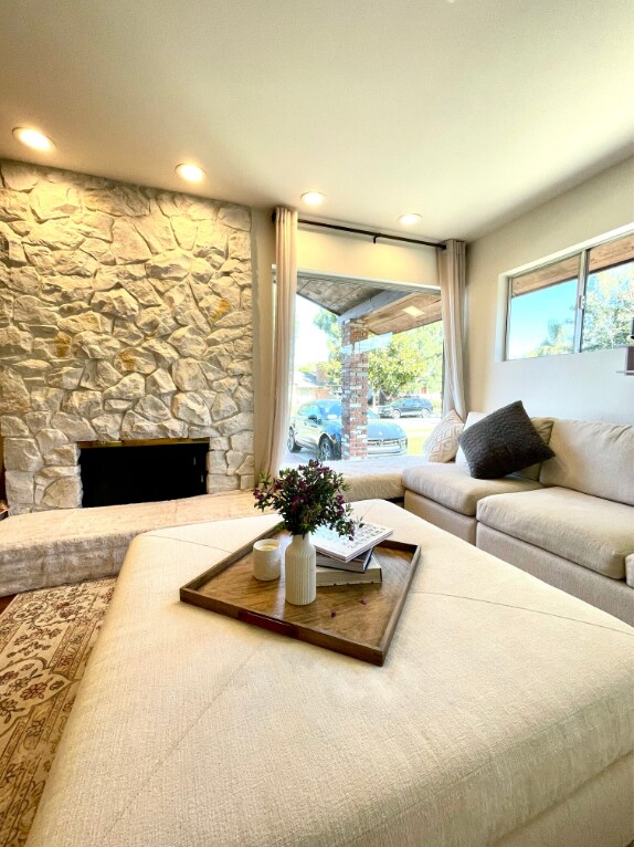 Building Photo - 2805 Malcolm Ave