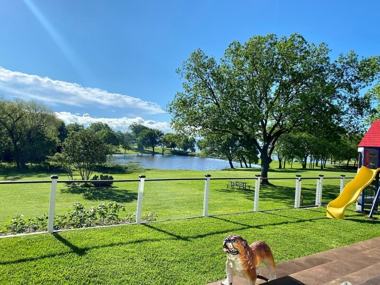 Building Photo - 4322 Duck Pond Ln