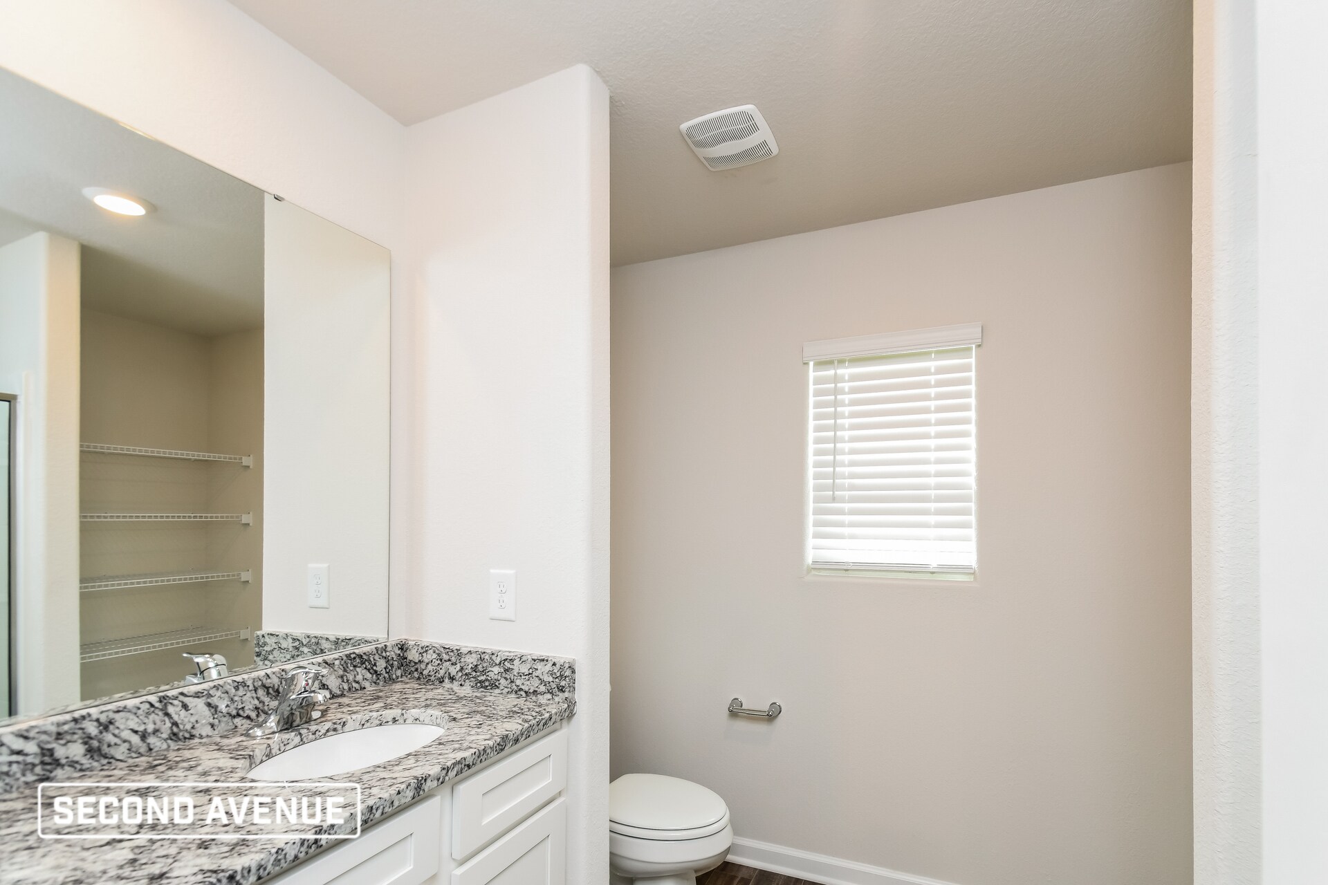 Building Photo - 639 Wild Tulip Ct