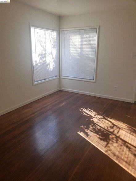 Building Photo - 1402 Berkeley Way