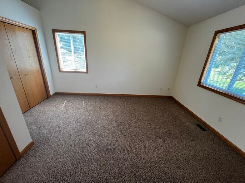 Building Photo - 788 Graafschap Rd