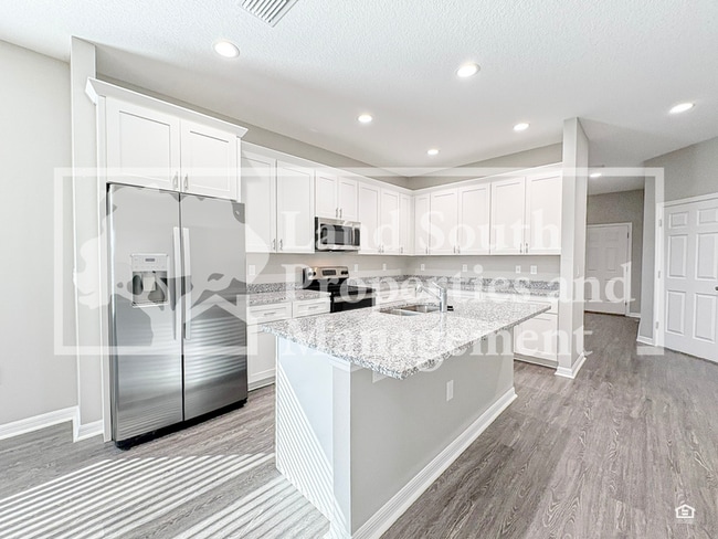 Building Photo - 3454 Cup Dr