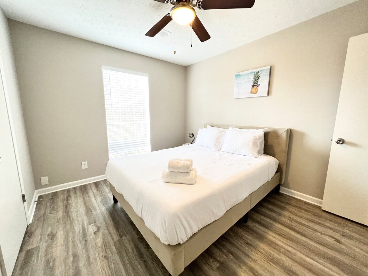 Building Photo - 1301 Kings Ridge Dr NW