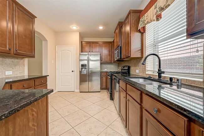 Building Photo - 26611 Glenrock Hills Dr