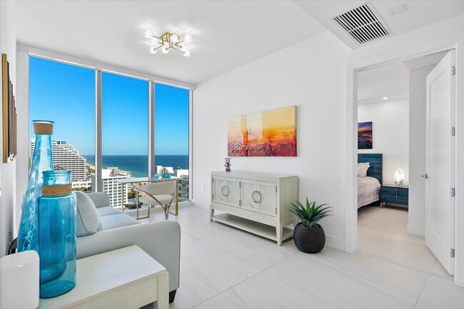 Building Photo - 151 N Seabreeze Blvd