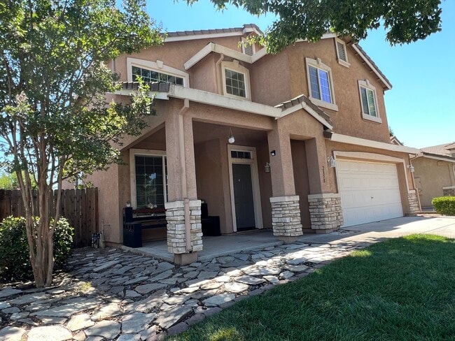 Building Photo - 2858 Screech Owl Way