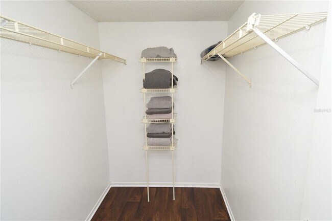 Building Photo - 8718 Mallard Reserve Dr