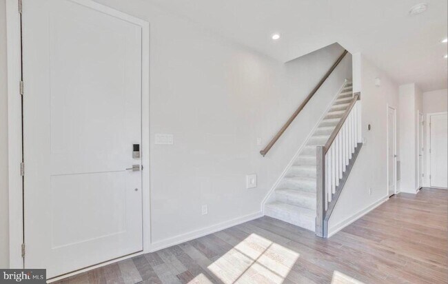 Building Photo - 7512 Sawyer Farm Wy