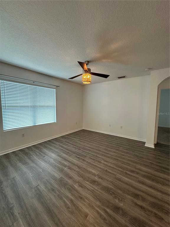 Building Photo - 224 Nova Dr