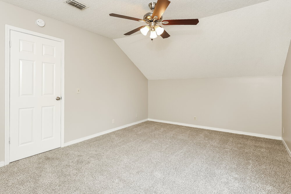 Building Photo - 8315 Crosswind Rd