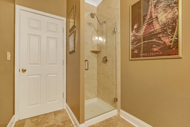 Building Photo - 18 Mariners Bend