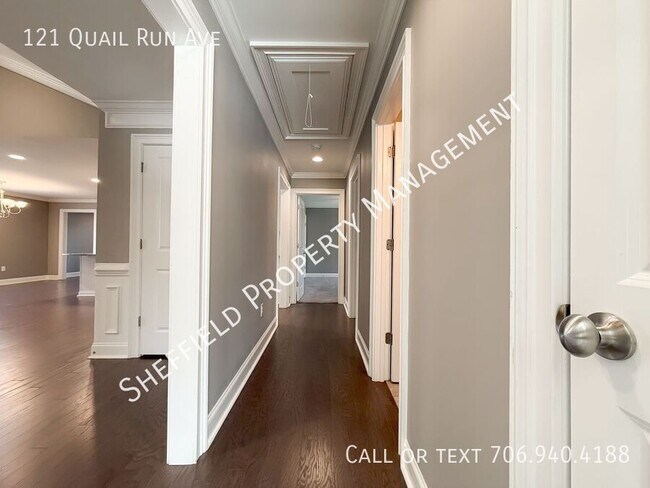 Building Photo - 121 Quail Run Ave