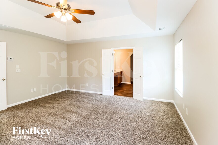 Building Photo - 7517 Watson Cir