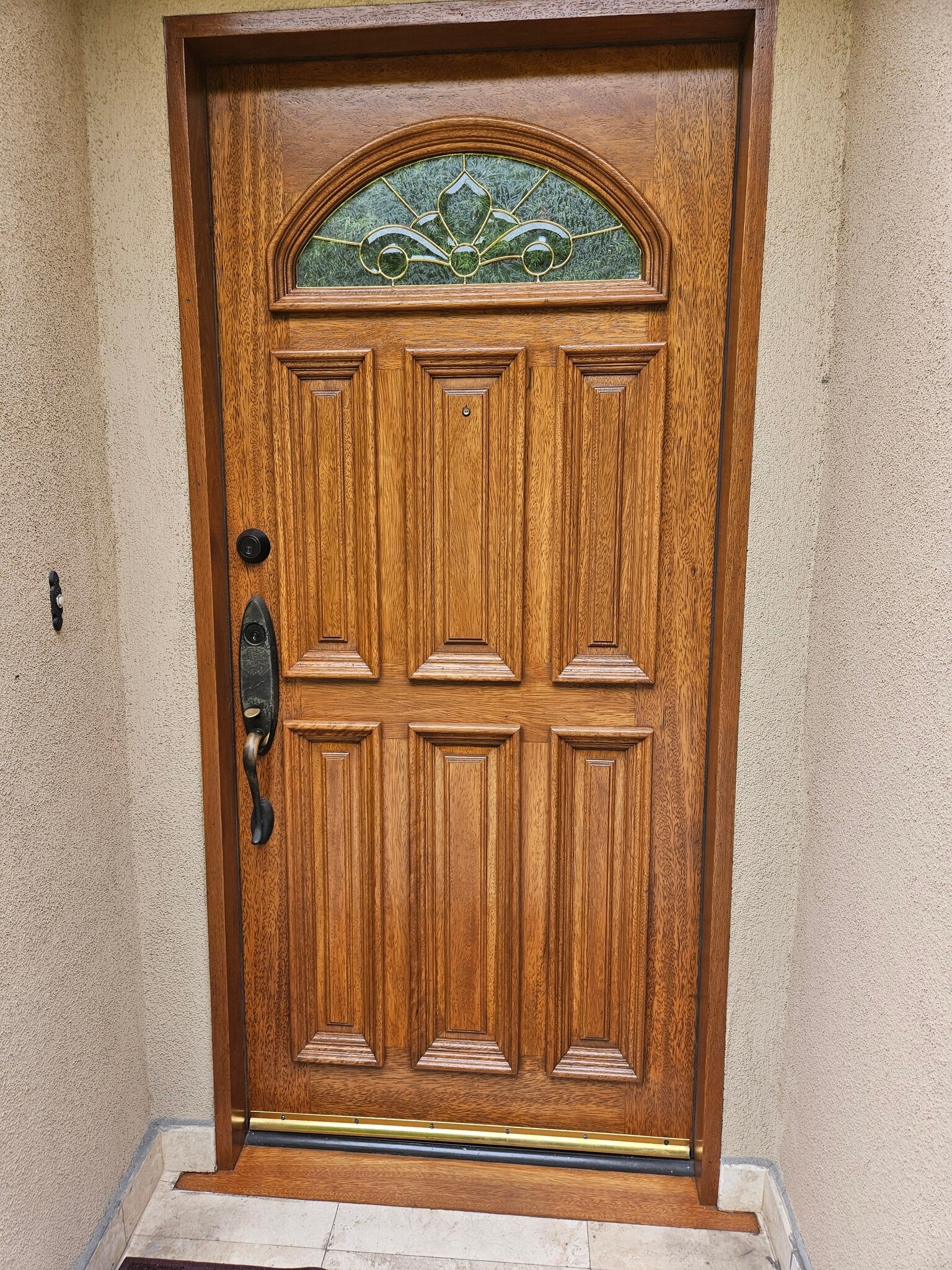 Welcome - Front Door - 3424 Bellevue Ave