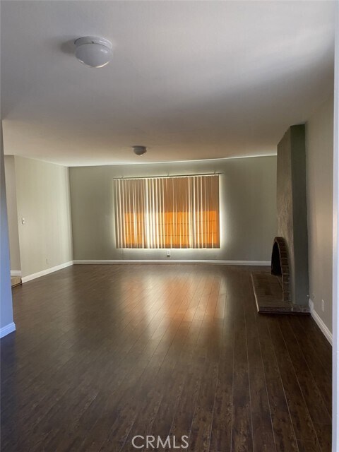 Building Photo - 1115 E Ranchcreek Rd