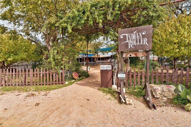 Building Photo - 10503 Marfa Dr