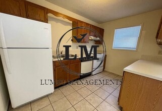 Building Photo - 1508 Oakshire Ct