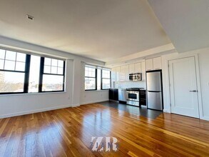 Building Photo - 1 bedroom in BROOKLYN NY 11226