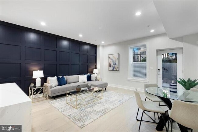 Building Photo - 525 Kennedy St NW