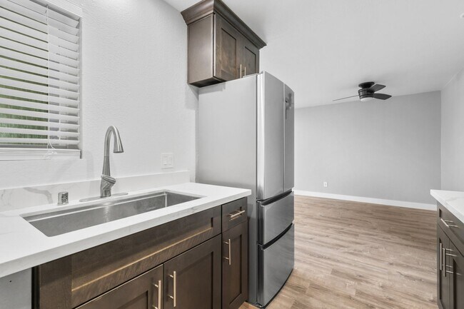 Primary Photo - Pet Friendly & Remodeled 1BR Condo Near SD...