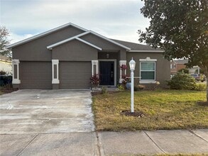 Building Photo - 5610 Forest Ridge Dr
