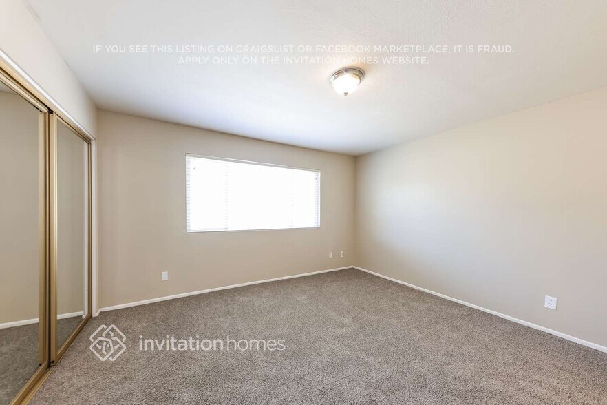 Building Photo - 3340 W Sandra Terrace