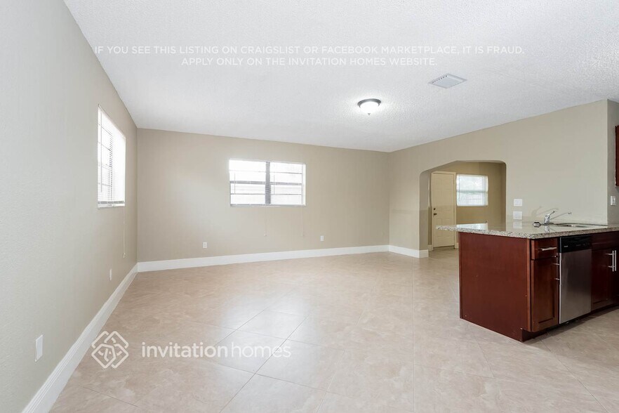 Building Photo - 10851 SW 173rd St