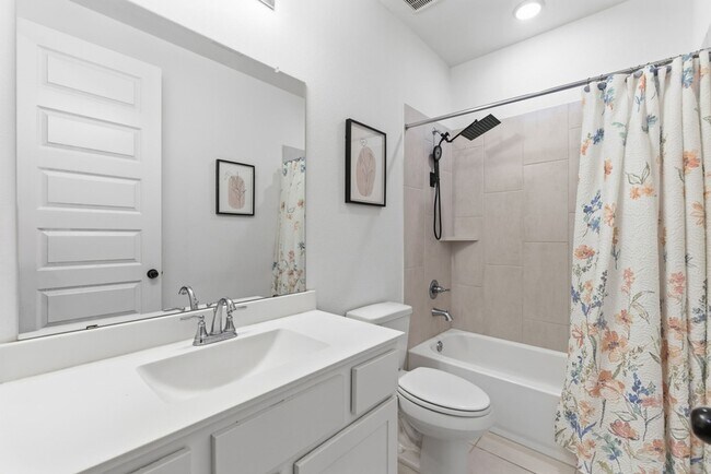 Building Photo - 10519 Cecilia Star Ln