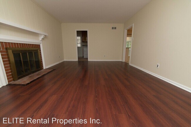 Building Photo - 4 br, 2.5 bath House - 440 Cricket Lane