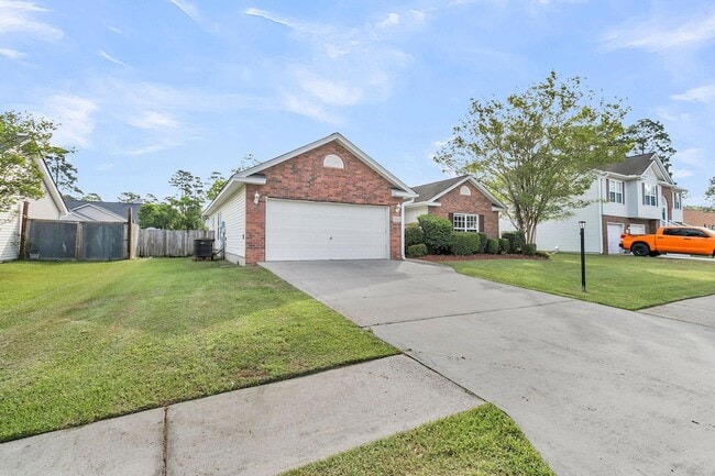 Building Photo - 1004 Cobblestone Blvd