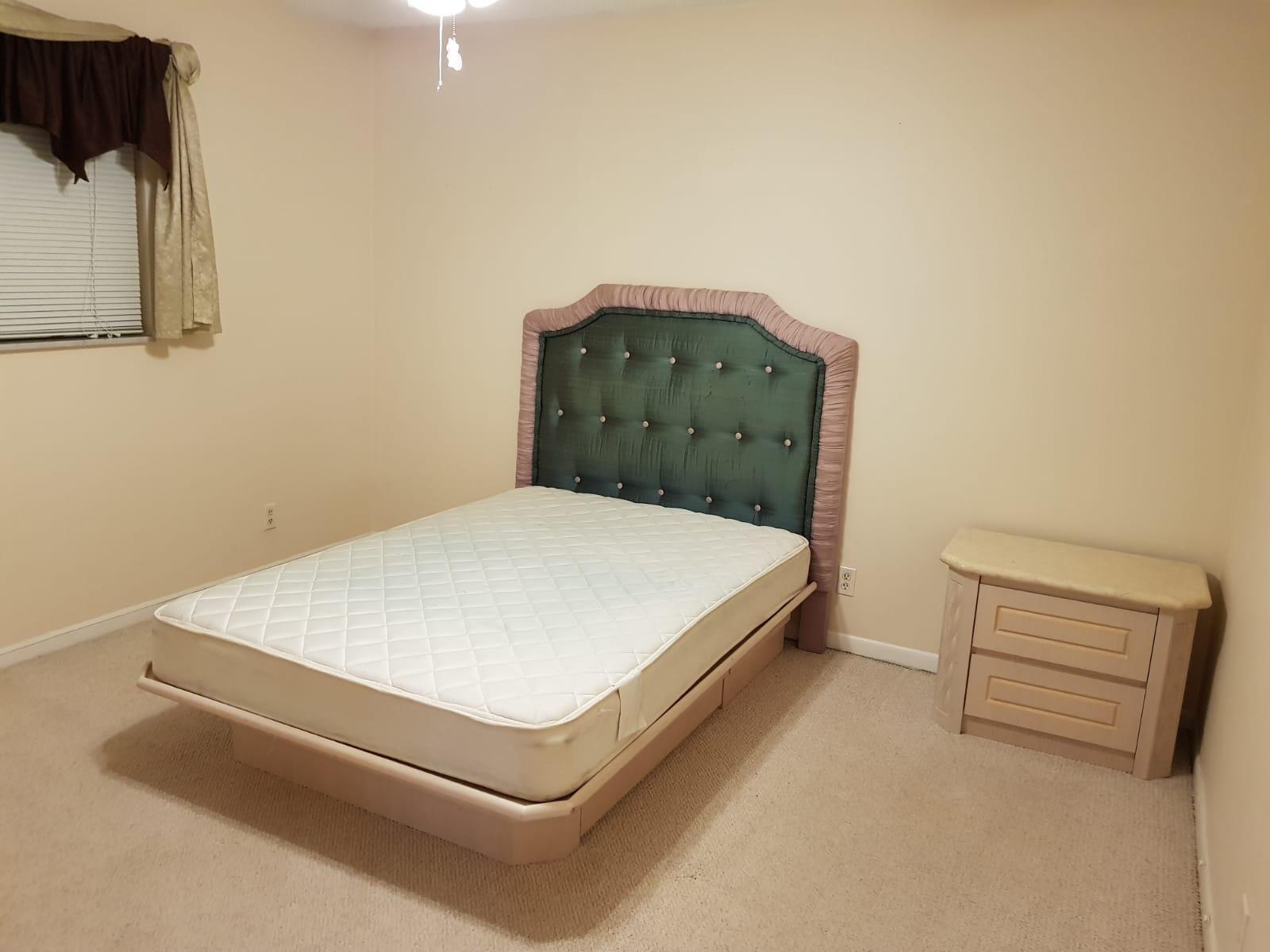 Building Photo - 3300 Spanish Moss Ter