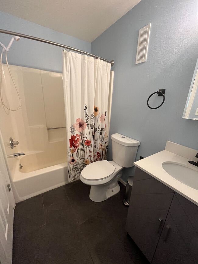 Second Full Bathroom - 1830 22nd St