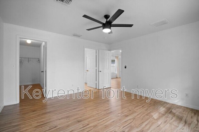 Building Photo - 3011 50th St SW