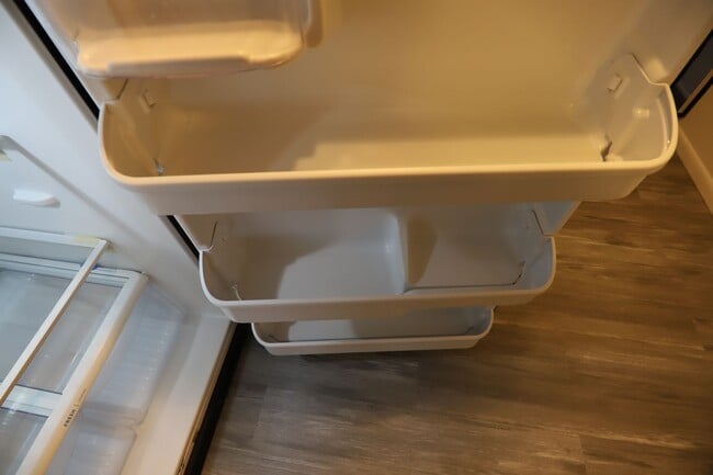 Building Photo - 257 Canby St