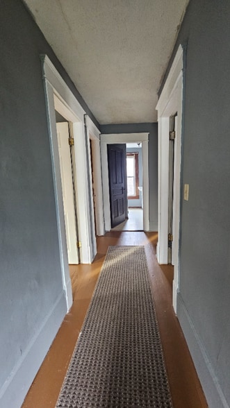 Building Photo - 361 Fort St